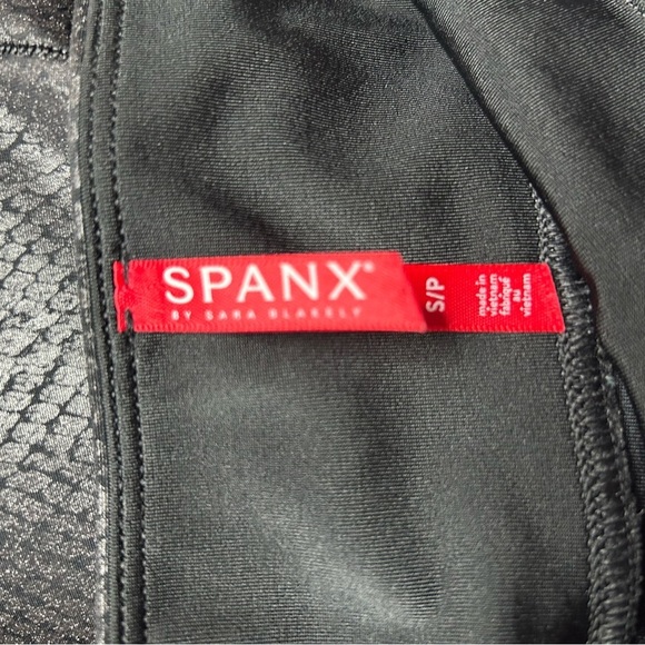 Spanx Faux Leather Matte Snake Leggings Small High Waist Compression - Picture 10 of 16
